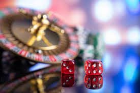 Tampilan meja Grand Slam dengan dealer langsung